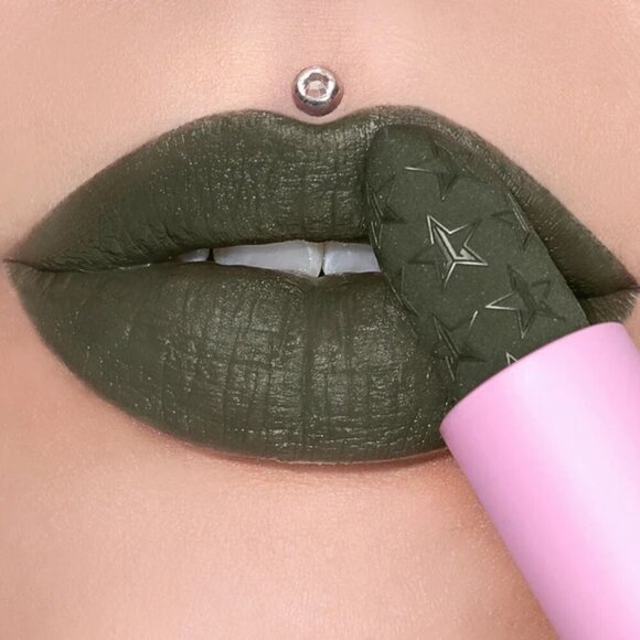 Jeffree Star Velvet Trap Lipstick - So Jaded (Muted Deep Moss Green) - NWB - Picture 1 of 4